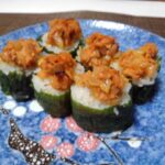 “雄の宝が香る”！？　オタカラコウを食べてみた