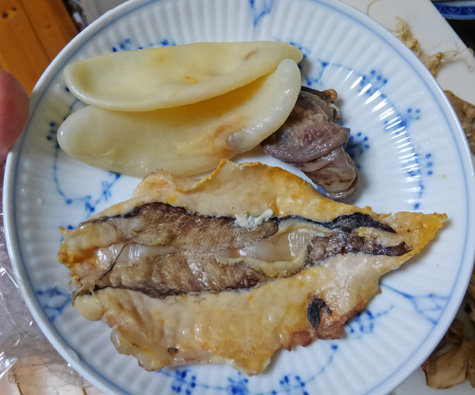 中国4大海味が1つ 魚肚のスープ をクログチで作って食べてみた 野食ハンマープライス